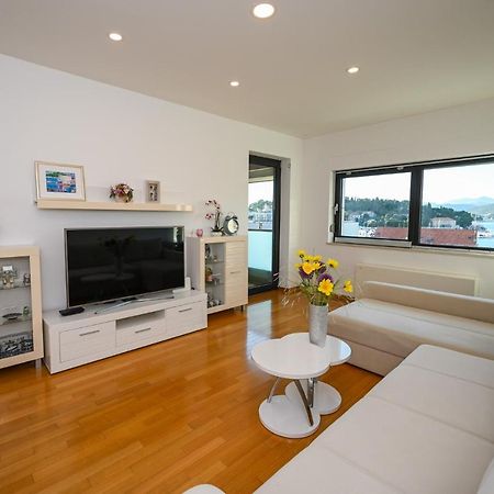 דירות דוברובניק Sea View Porto With Secured Private Parking מראה חיצוני תמונה