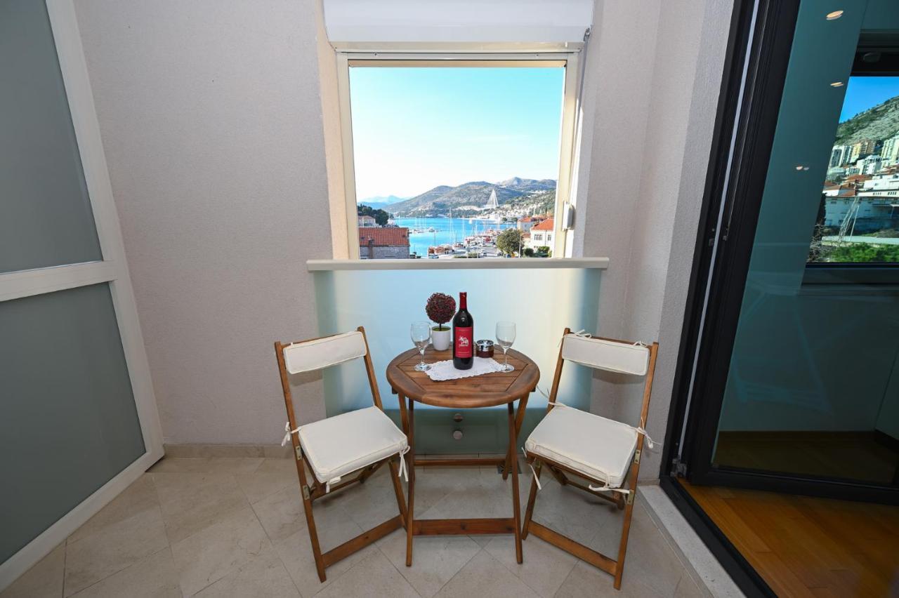 דירות דוברובניק Sea View Porto With Secured Private Parking מראה חיצוני תמונה
